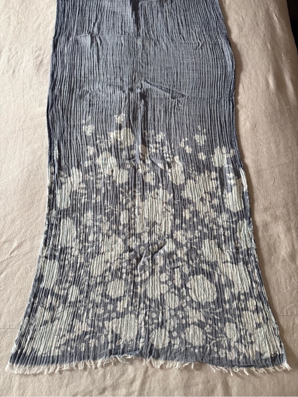 Gossamer pleats in an eye-catching blue-grey fine cotton scarf/wrap. 23”x70” - Picture 2 of 5